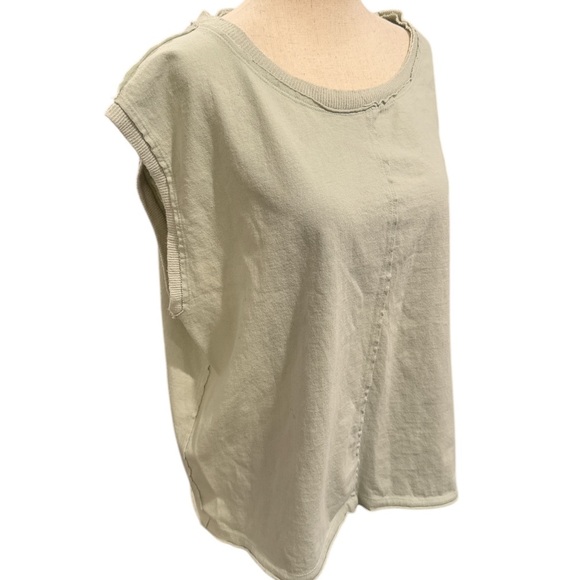 We The Free Sleeveless Muscle Tee - Picture 1 of 4